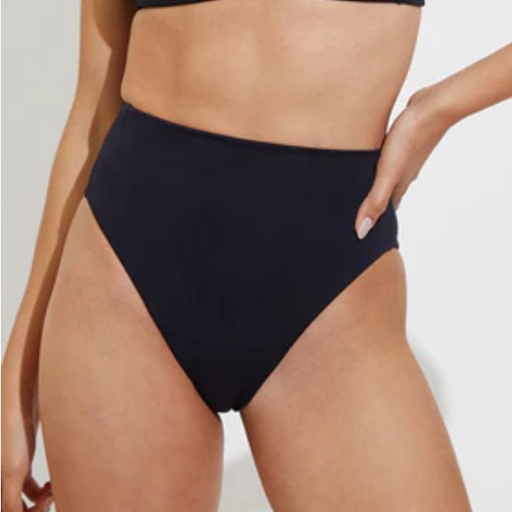 Left On Friday Hi Hi bottom Navy